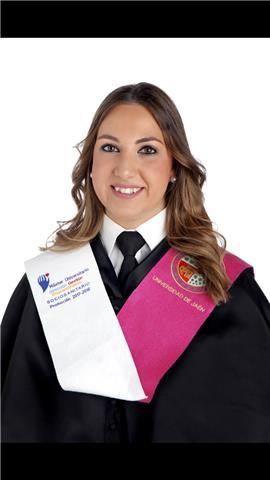 Psicóloga ofrece clases de cualquier materia a niños, preferentemente clases de lengua y literatura, inglés, geografía e historia y demás materias de la rama de letras. 
también se ofrecen clases de habilidades sociales, técnicas de estudio e inteligencia