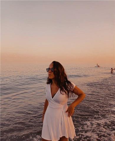 Doy clases particulares de inglés, mates , lengua e historia por la zona de madrid sur. preferiblemente alcorcón