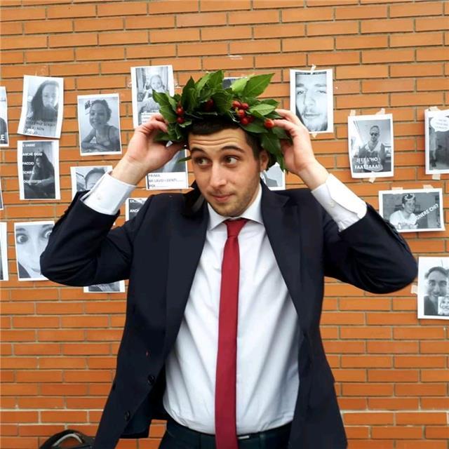 Giovane ingegnere neo laureato offre lezioni di matematica per liceo!