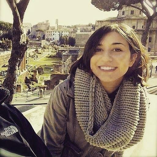 Studentessa laureata in Beni Culturali offre aiuto compiti per medie e liceo