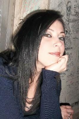 Laureata in economia aziendale