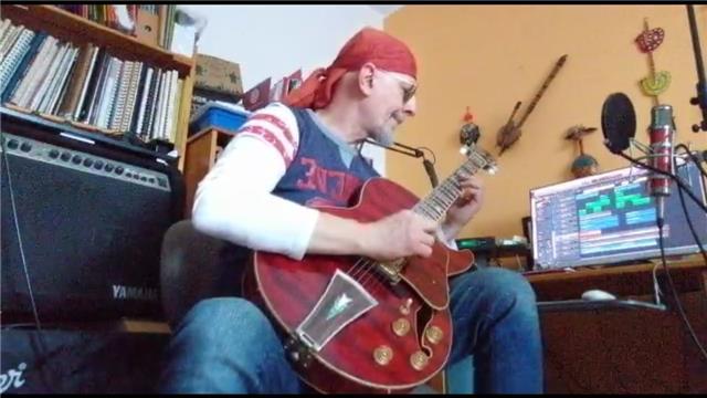 Chitarrista professionista esperto impartisce lezioni di chitarra, chitarra elettrica e improvvisazione a tutti i livelli di preparazione
