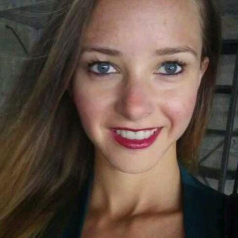 Clases de español para mejorar la fluidez oral y escrito