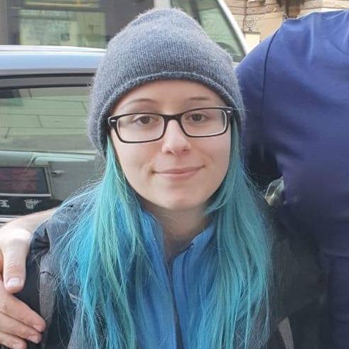 Studentessa di ingegneria informatica fornisce ripetizioni di matematica per elementari, medie e liceo