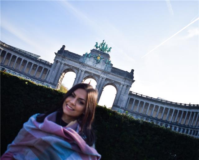 OFFRO LEZIONI DI FRANCESE E INGLESE A RAGAZZI E BAMBINI! Esperienza gia' pregressa nel campo di lezioni private. Laurea in mediazione linguistica in inglese e francese