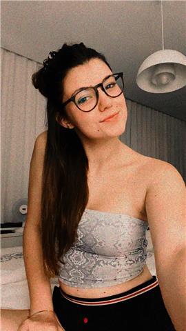 Estudiante de 1º de marketing para inglés principiante