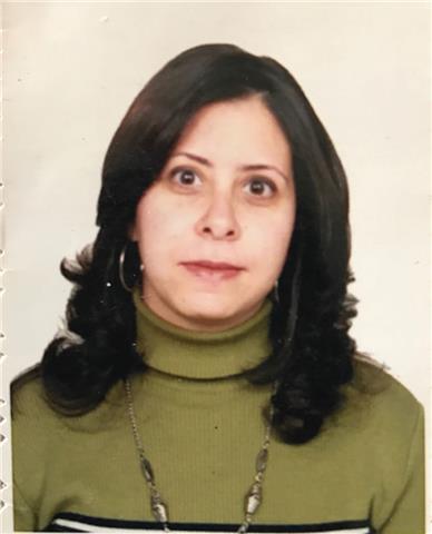 Profesor de francés nativa , con más de 10 años de experiencia en preparación de exámenes de delf