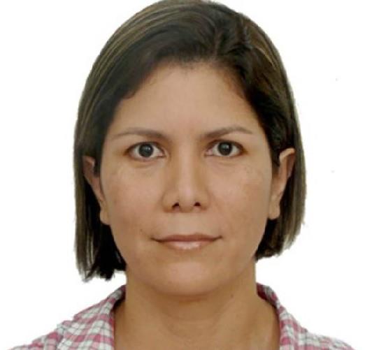 Master en marketing digital e inbound marketing, posgrado en seo y sem y una especialización en e-commerce, experiencia laboral en el área de marketing digital