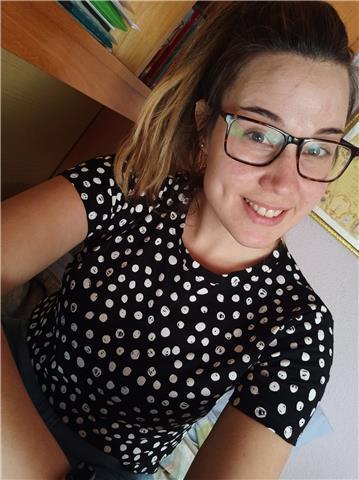 Imparto clases de matemáticas, química y física principalmente desde 1° de la eso hasta 2° de bachillerato. he preparado diversas pruebas de acceso a