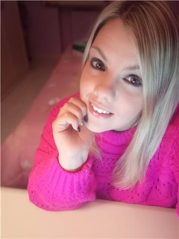 Mi dedico a questa attività dal2013 e sono interessata a condividere le mie conoscenze con passione e determinazione. 
Incrociamo le dita!