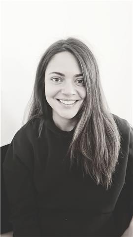 Cada clase estará adaptada al alumno/a y al nivel de competencia que él/ella mismo/a tenga adquirida sobre la materia impartida. así como al ritmo de aprendizaje de cada uno/ala interacción oral será un agente protagonista en cada una de clases. además