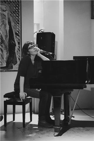 Clases de piano, armonía, lenguaje musical e improvisación para todos los niveles