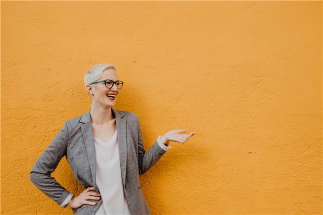 Clases particulares de inglés con titulada profesora nativa - ¡online y por teléfono!