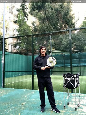 Profesor ex jugador de padel