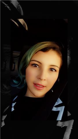 Étudiante proposant des cours d'anglais pour collégiens, lycéens et adulte souhaitant apprendre cette langue et s'améliorer (les débutants sont les bienvenus) !