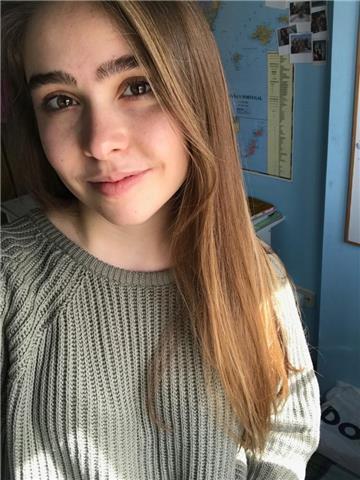 Soy estudiante de 3º del grado de farmacia en la UCM. Doy clases de química a cualquier nivel del instituto y par ala preparación de la EvAU/Selectividad