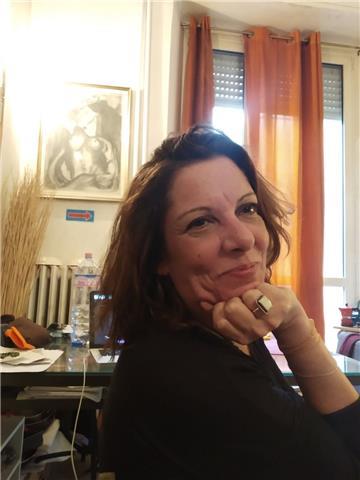 Madrelingua francese per lezioni e ripetizioni di francese (anche online)