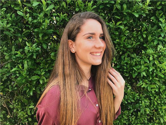 Profesora de Matemáticas, Física y Química para niveles de Primaria, ESO y Bachillerato
