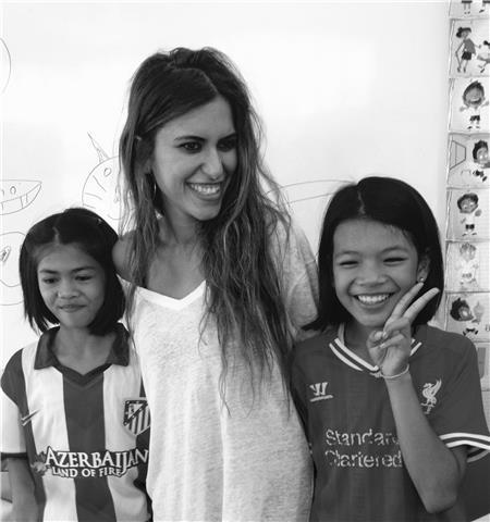 Profesora de Inglés con experiencia internacional y especializada en educación primaria, secundaria y universitaria, ofrece clases de inglés y preparación de exámenes oficiale