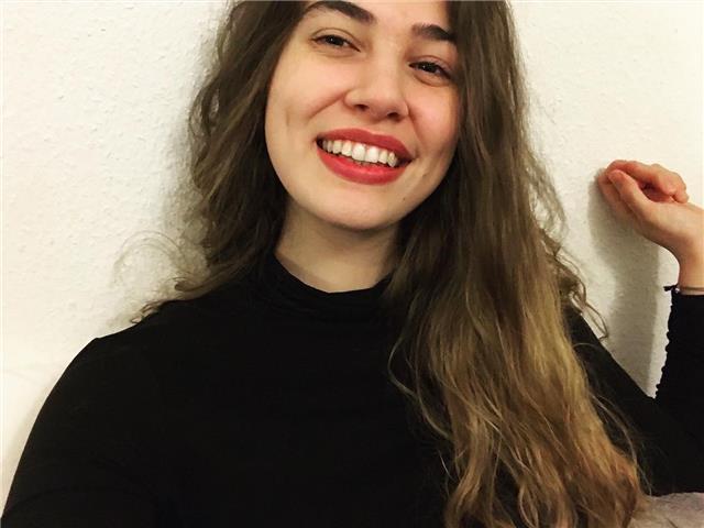 Estudiante de filología inglesa con experiencia dando clases de repaso a niños y adolescentes con nivel desde A1 hasta B2