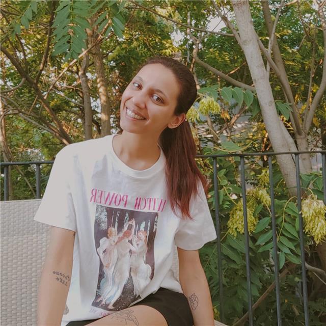 Profesora de música con experiencia ofrece clases de piano y lenguaje musical