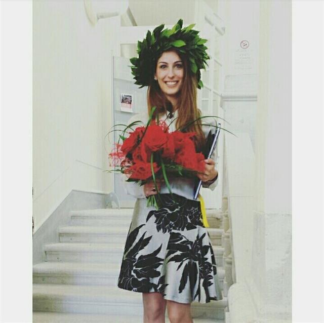 Sono una giovane insegnante in possesso di laurea magistrale in Traduzione e Mediazione Culturale e laurea triennale in traduzione ed interpretariato. Ho il livello C2 sia in inglese che in spagnolo e ho esperienza come insegnante di ripetizioni e aiuto c