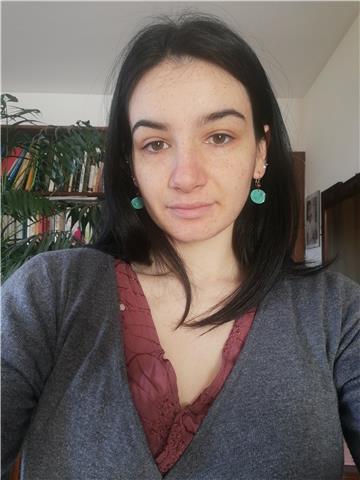 studentessa universitaria da ripetizioni