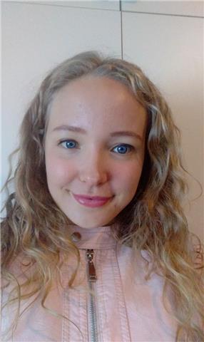 Studentessa universitaria con laurea triennale in Scienze Biologiche a pieni voti offre ripetizioni di varie materie tra cui matematica, biologia, inglese, italiano e chimica