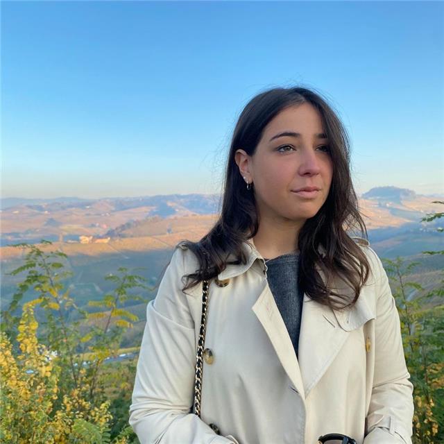 Docente di spagnolo, impartisce ripetizioni di lingua e letteratura