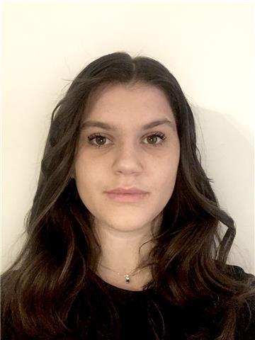 Ragazza universitaria offre ripetizioni di spagnolo ( certificazione DELE B2)