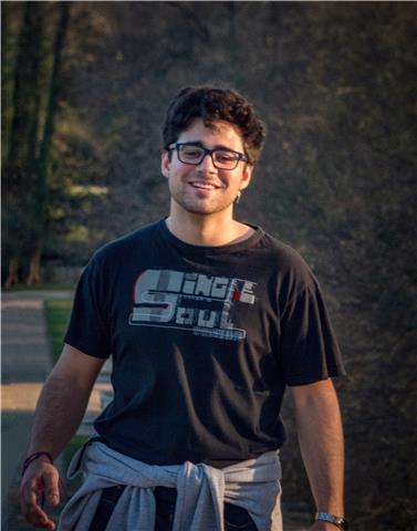 Alejandro León Carmona Zurfluh