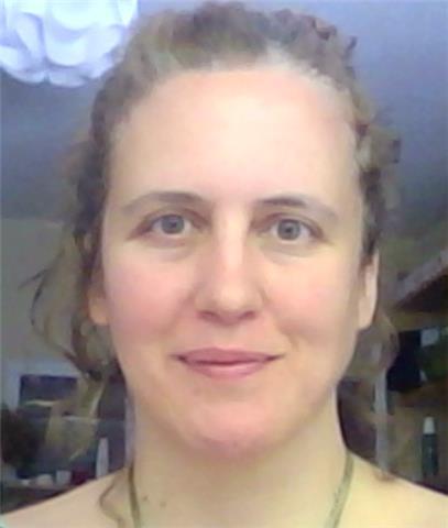 Doy clases de yoga y meditación en empresas, centros de yoga y públicos