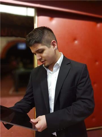 Profesor lenguaje musical, piano, dirección orquestal