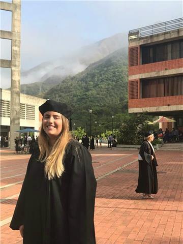 Doy clases particulares de refuerzos en la materia que necesiten, para niños de primaria y preescolar