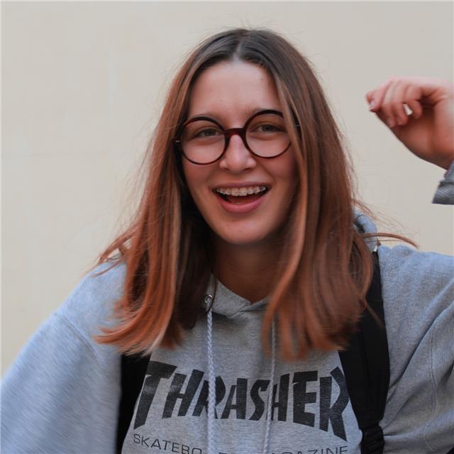 Professeure de mathématiques ou sciences physiques niveau collège ou lycée