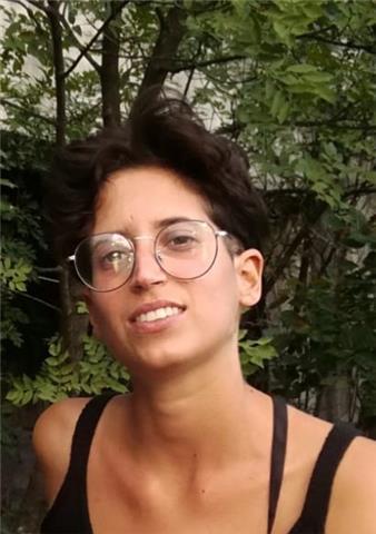 Insegnante inglese livello C1 (First certificate, oet) impartisce lezioni di inglese per ragazzi elementari/medie/superiori e per adulti (professional English).
Supporto in preparazione esame certificazione livello A1/A2/B1/B2
Provincia di Sondrio