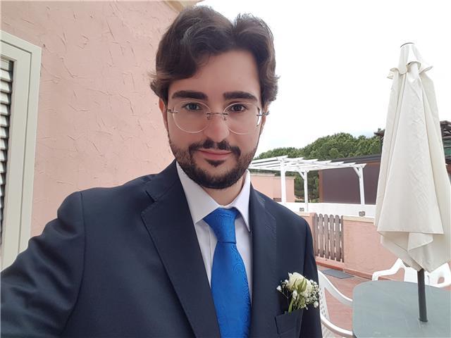 IInsegnante di Italiano, Storia e Geografia, offro lezioni private per alunni di scuola media, scuola superiore e licei