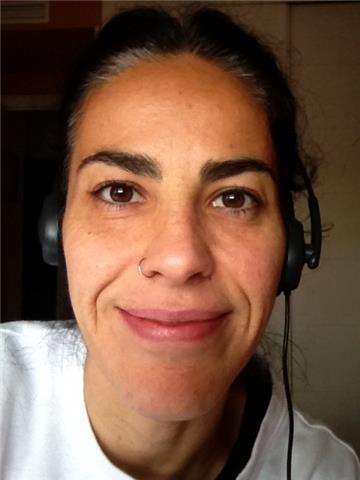 Diplomada en turismo con amplia experiencia en el sector, me gustaría compartir conocimientos y poder ayudar a los demás a descubrir el maravilloso mundo de los idiomas y poder relacionarse y comunicarse