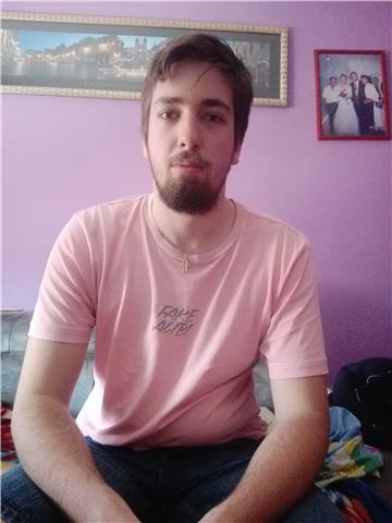 Ragazzo diplomato amante della storia. Offro ripetizioni a chi vuole