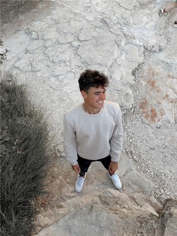 Doy clases particulares de matemáticas (eso y bachillerato)