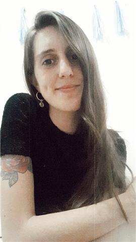 Profesora de Filosofía imparte clases de Psicología y otras materias