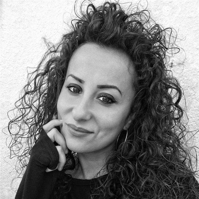 Impartisco lezioni private di italiano, inglese e francese a ragazzi delle scuole medie