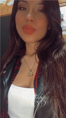 Una persona amable y polivalente,sería y responsable. me gustaría dar clases a los pequeños. o jóvenes en general no tengo preferencias