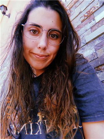 Doy clases económicas de refuerzo de cualquier asignatura primaria o eso o bien ayudo a preparar examenes o recuperaciones