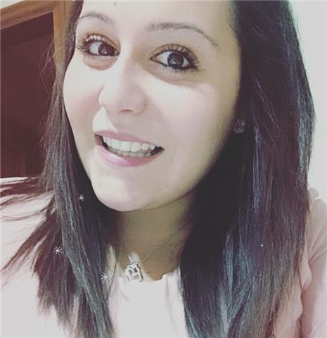 Salve a tutti, 
sono Vanessa, 25 anni, Laureanda in Lettere Moderne e avente conseguito il percorso formativo Fit da 24cfu presso l’università di Cassino. Diplomata nel 2015 presso il Liceo delle Scienze Umane. 
Lezioni private a partire dagli alunni dell