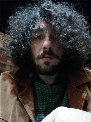 Ragazzo laureato in lettere offre lezioni private nel territorio di Bologna