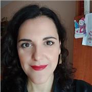 Graduada en Filología hispánica y posgraduada en educación secundaria y bachillerato se ofrece para impartir clases de lengua española y literatura online