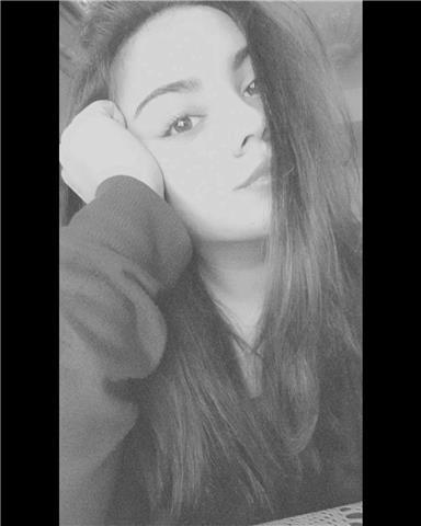 Ciao, sono Chiara e studio Musica. Mi piace insegnare, è una cosa che ho sempre amato