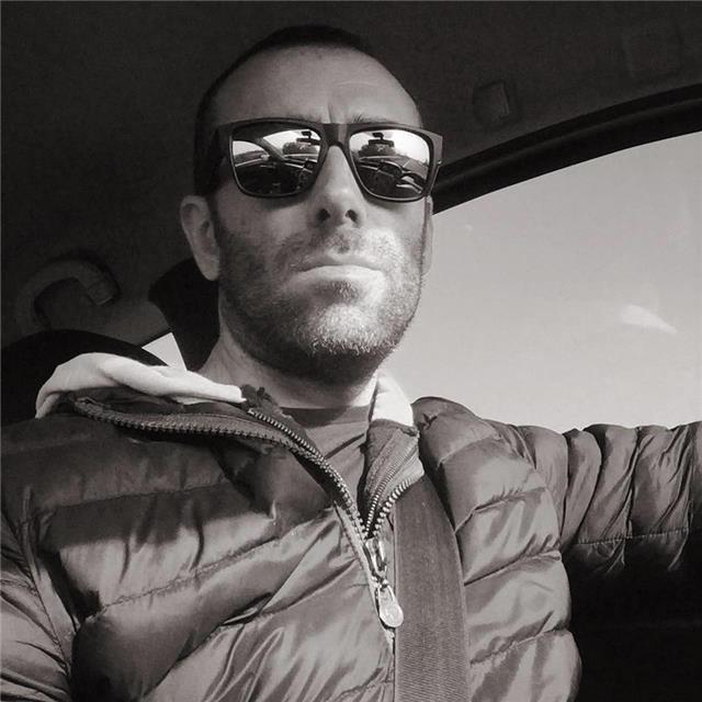 Lezioni di chitarra e basso elettrico