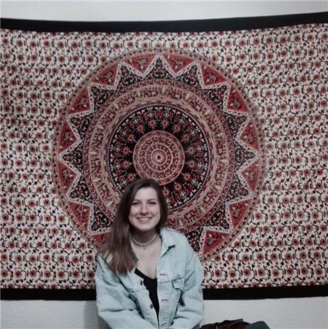 Profesora de apoyo para dar clases particulares de inglés online y presencial